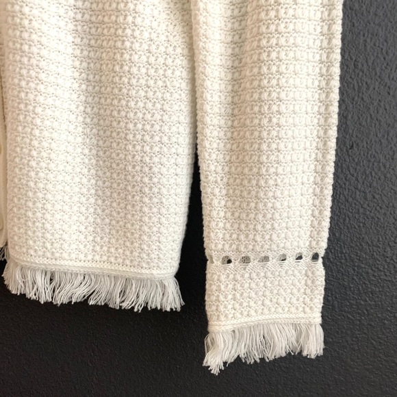 🔆NWT J-Crew Boho White Fringe Cardigan Sweater - Picture 2 of 4